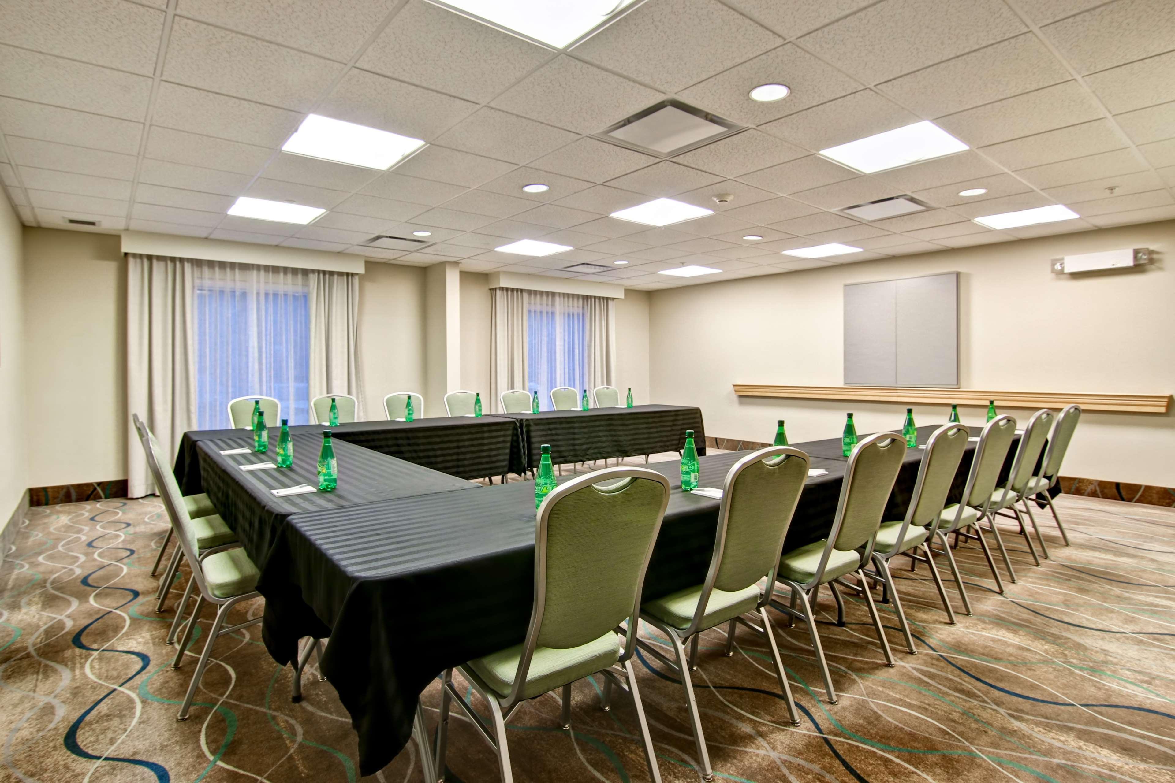 Hampton Inn & Suites Saint John Bagian luar foto
