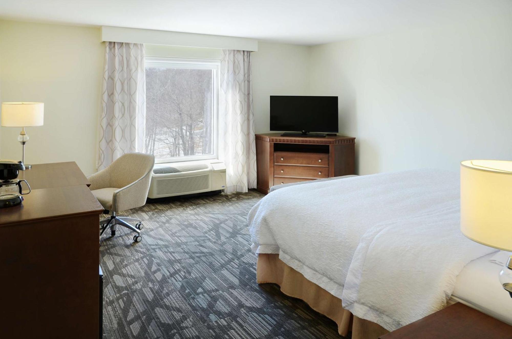 Hampton Inn & Suites Saint John Bagian luar foto