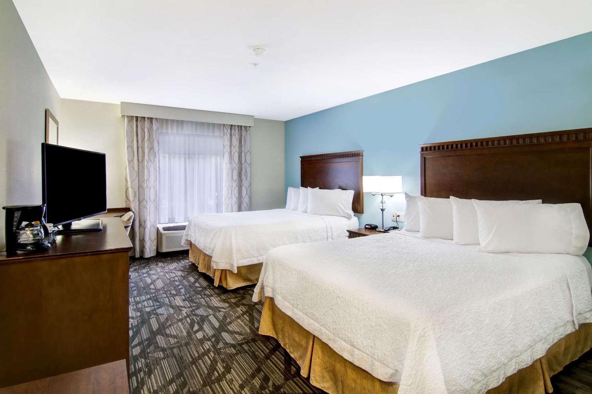 Hampton Inn & Suites Saint John Bagian luar foto